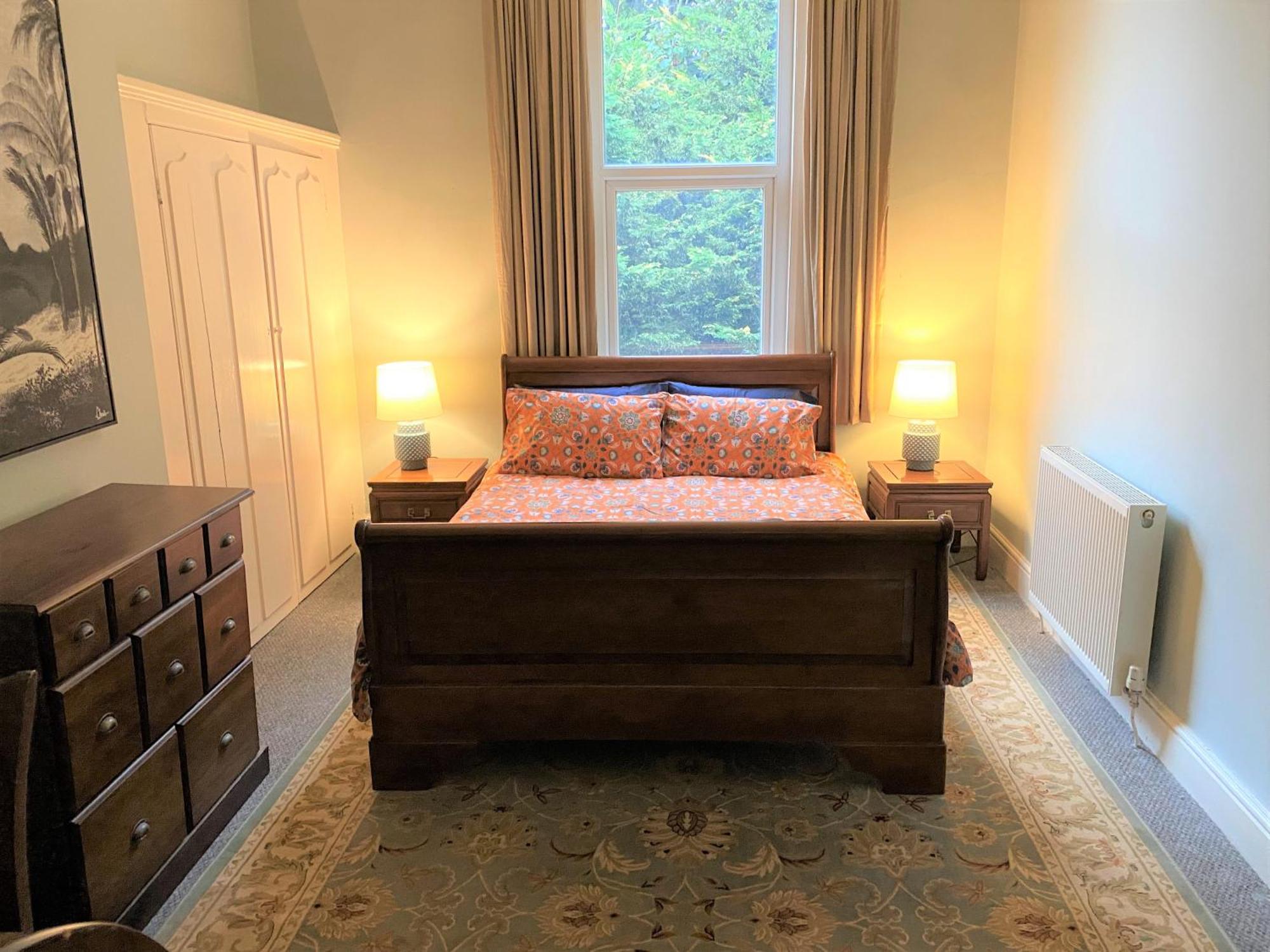 Villa With Park Views Close To Liverpool Centre Exterior photo